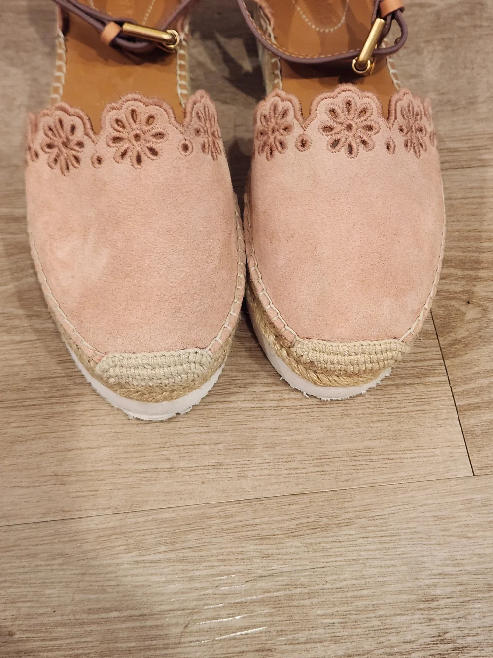 See By Chloe Glyn Natural Floral Scalloped Suede Ankle Strap Espadrille Womens 7